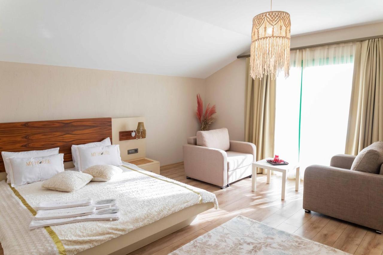 My House Urla Hotell Izmir Exteriör bild